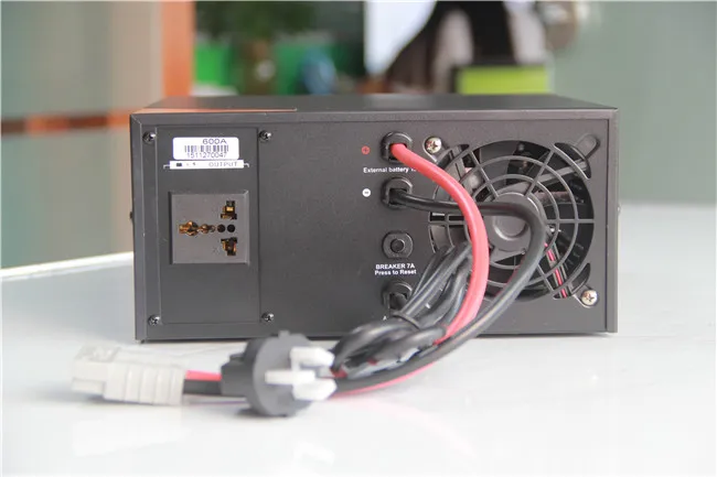 12V 24V DC to 120V/220/230V AC Home Solar Power Inverter