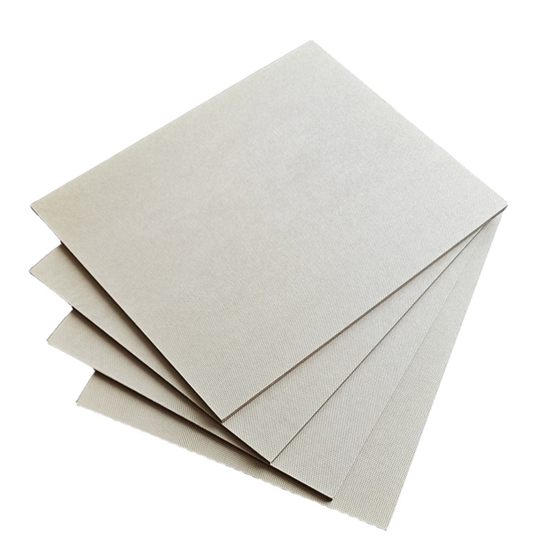 What Are the Key Differences Between Diamond Dotted Paper and Kraft Paper in Transformers?