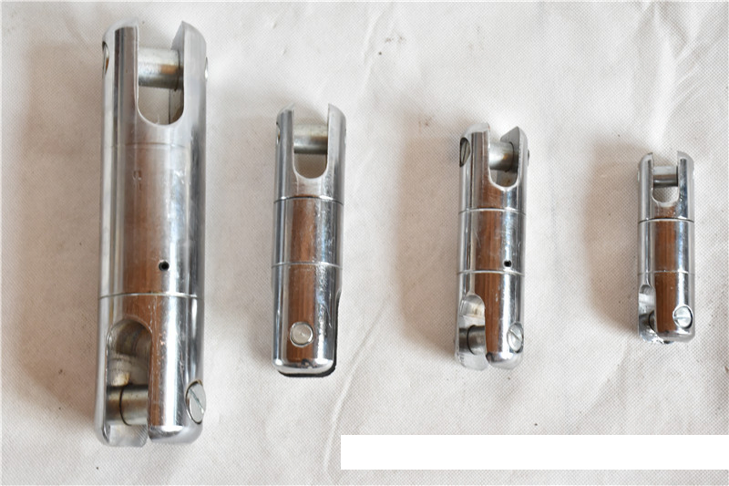 Preventing Conductor Sleeve Swivel Joint Wire Cable Connector