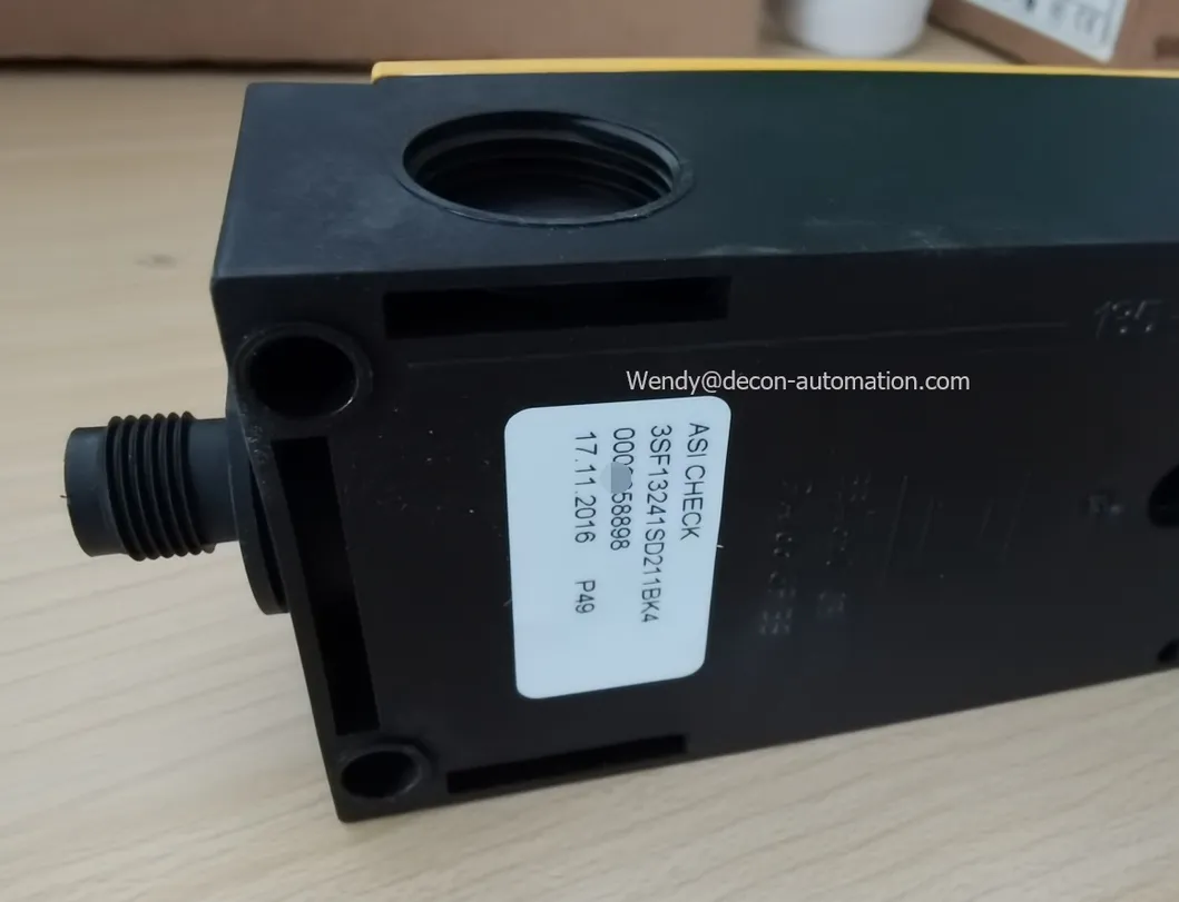 Siemens International Limit Switch Complete Unit 3se5112-0CH02