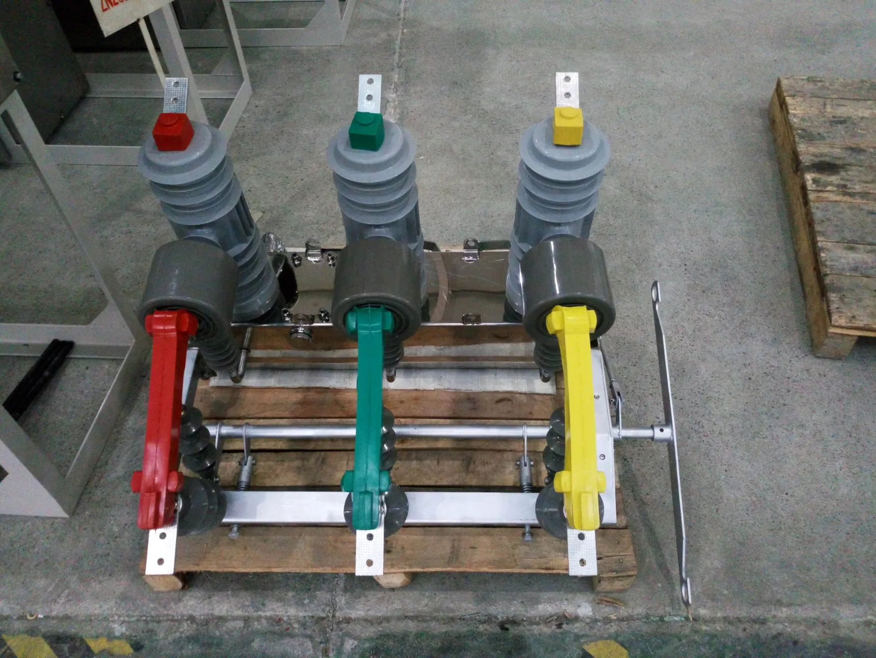 Zw32 -12 Outdoor High-Voltage Vacuum Circuit Breaker